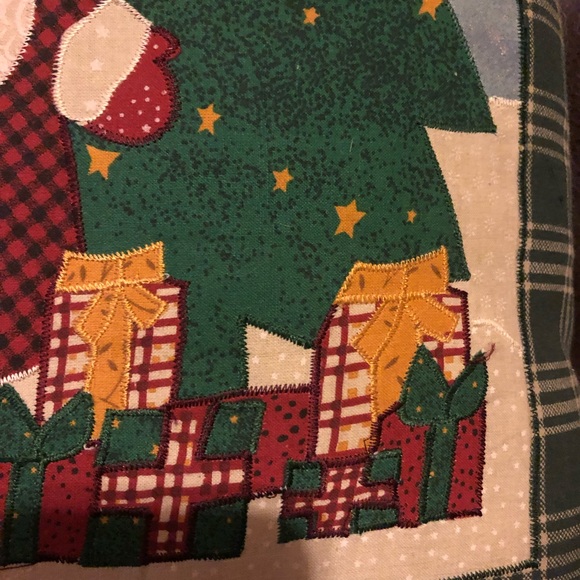 🎅🏽Christmas Santa Pillow - Picture 5 of 6